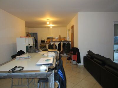 AVANT - CUISINE / SALLE A MANGER